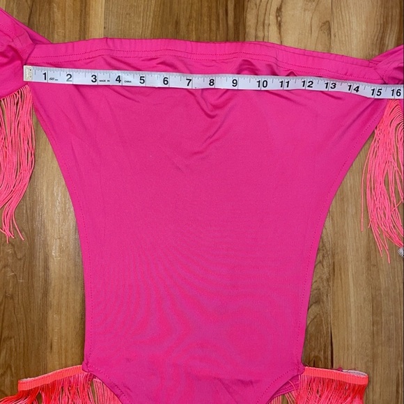 Neon off the shoulders long sleeves open back bodysuit size M - Picture 9 of 12
